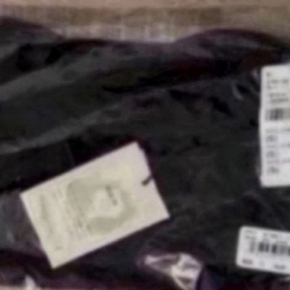 AGOLDE Lola Gathered Front Tank - Picture 4 of 4